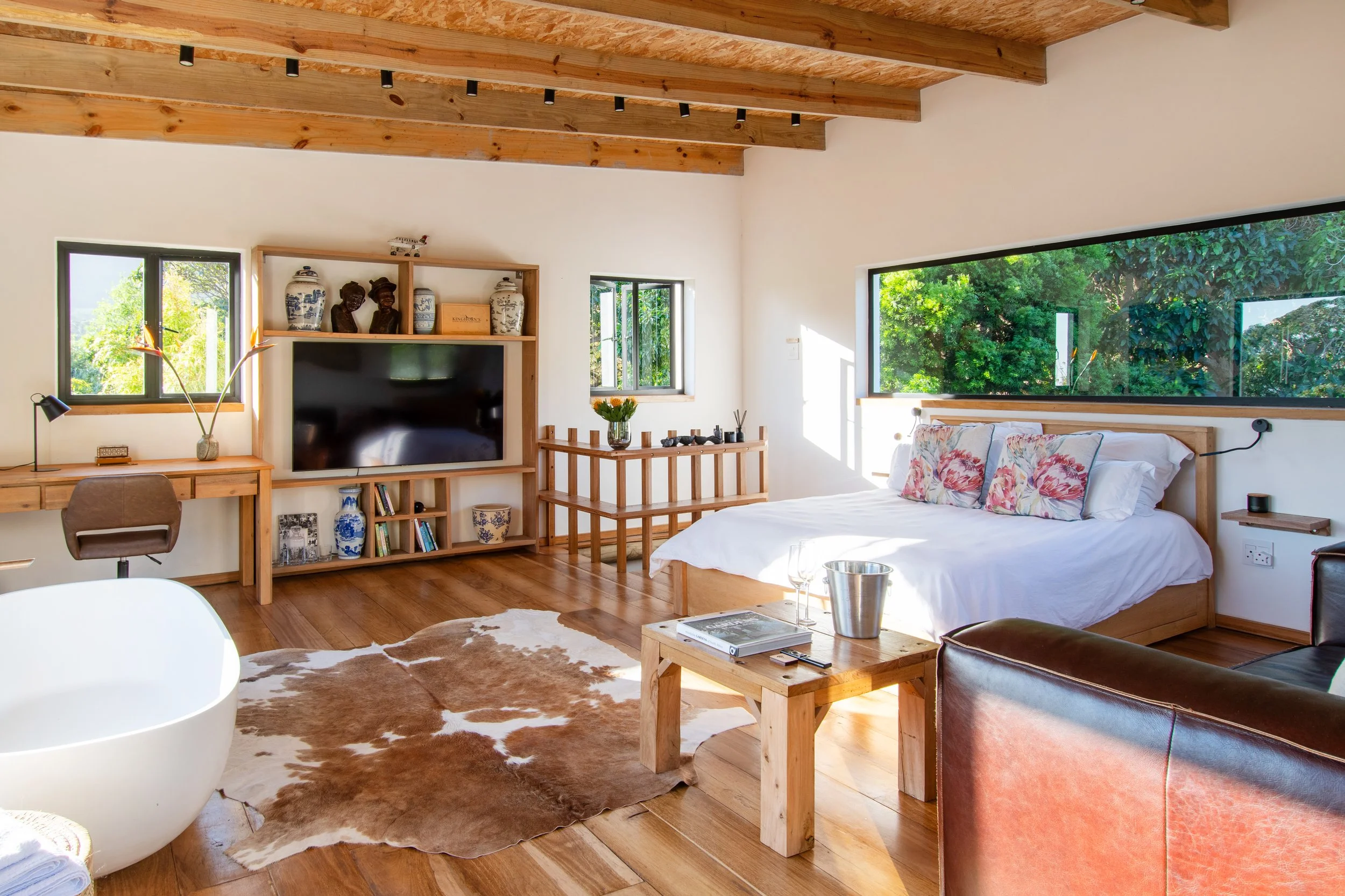 The Chalet | Discover Luxury Retreats Today — Kinghorns Gardens